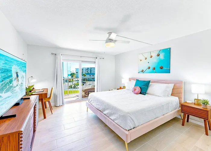 Cocoa Beach Towers 52