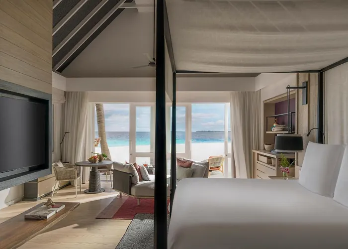 Four Seasons Resort Maldives At Landaa Giraavaru