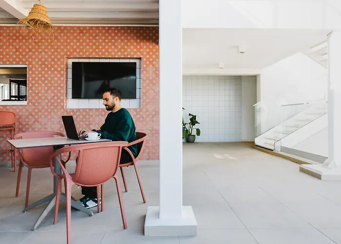 Hotel Indigo Albufeira By Ihg (Adults Only)