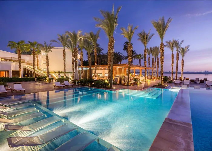 Hilton Luxor & Spa