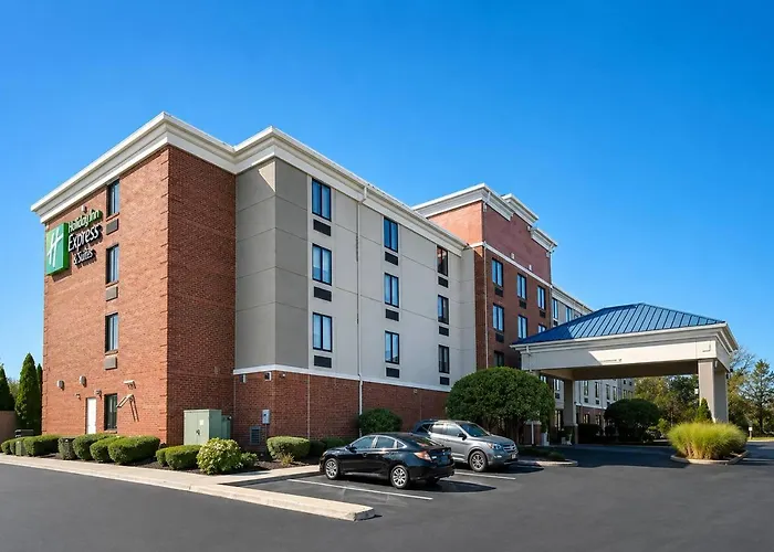 Holiday Inn Express Hotel & Suites Columbus Airport By Ihg