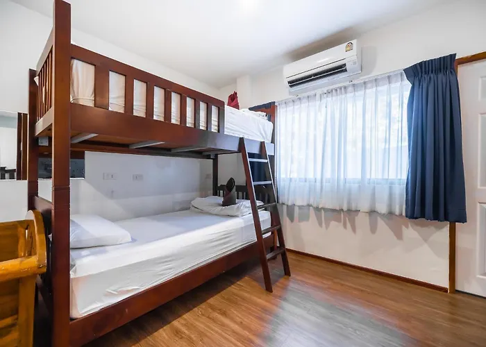 Crystal Bay Beach Resort Lamai Beach 