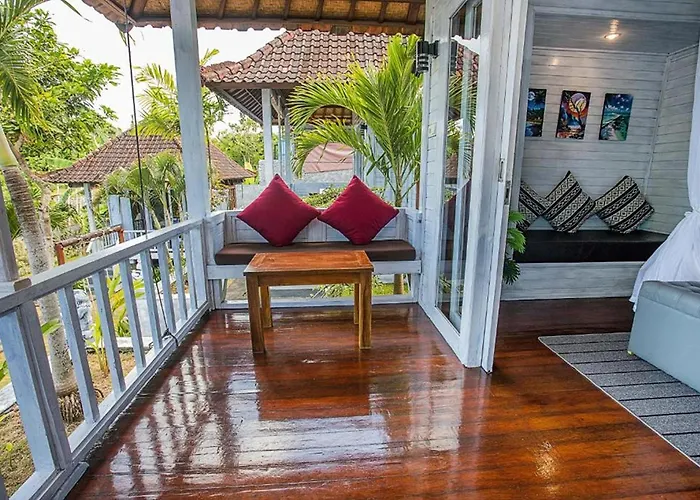 Tatak Bunut Villa Ceningan