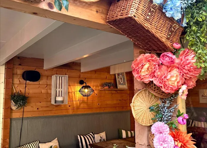 The Clarence Boutique Rooms Portsmouth