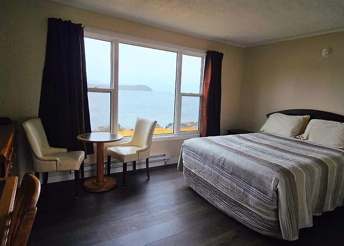 St Ann'S Motel & Cottage