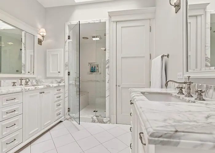 Malibu Dunes By Fieldtrip Expansive Hamptons-Style Estate W Private Beach Backyard