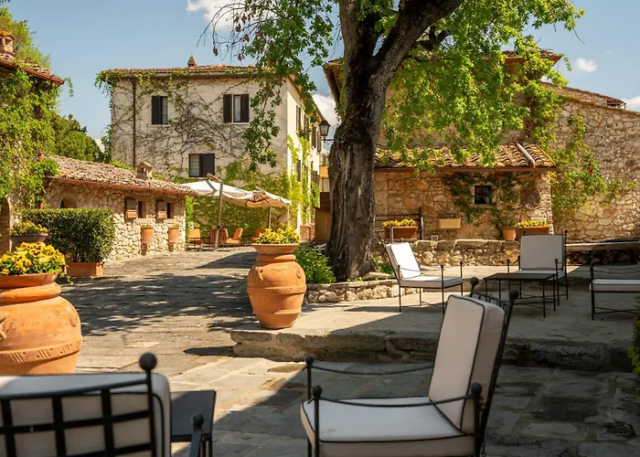 Hotel Borgo San Luigi Monteriggioni