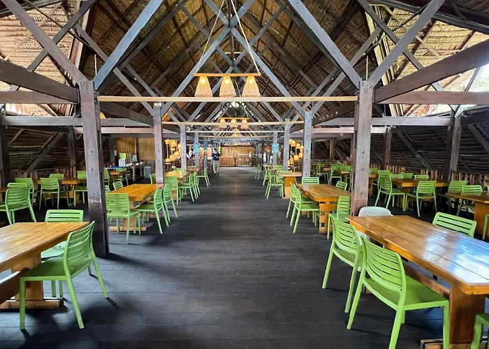 Hotel Amazon By On Vacation