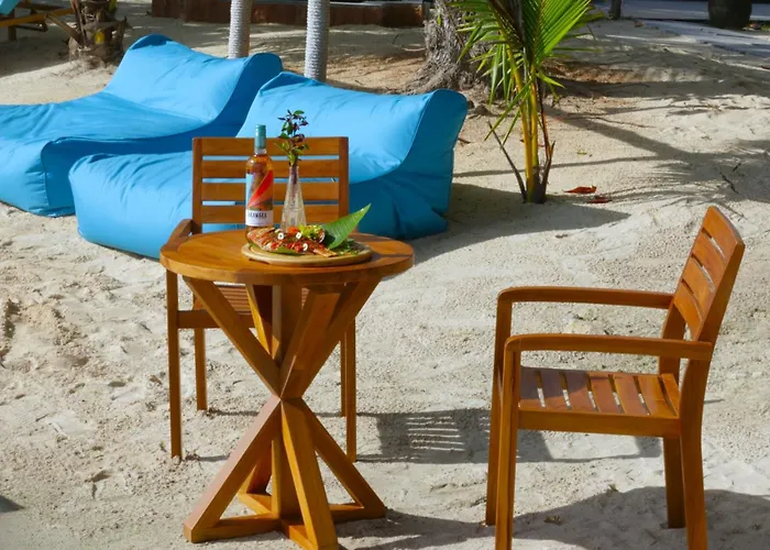 Castello Beach Hotel