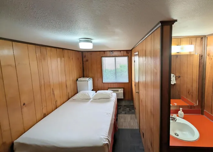 The Orca Inn