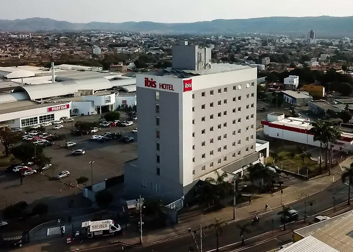 ibis Montes Claros Shopping