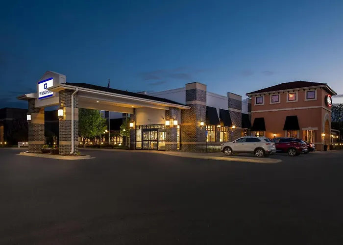 Wyndham Bloomington - Mall Of America