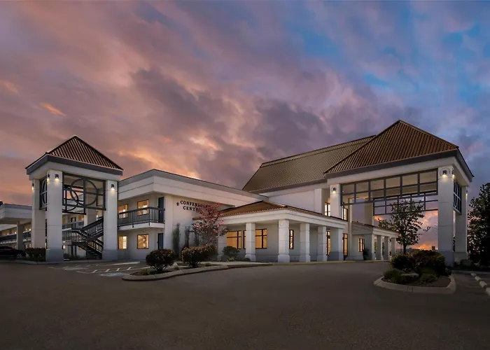 Best Western Vista Inn At The Airport
