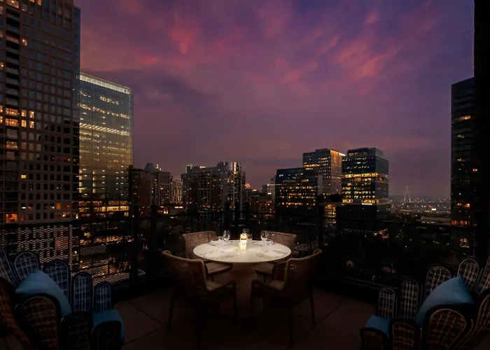 Le Meridien Dallas, The Stoneleigh