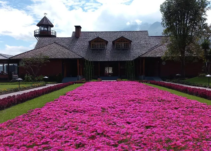 Puertolago Country Inn & Resort
