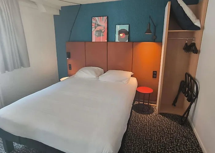 Hotel ibis Paris Brancion Parc des Expositions 15ème