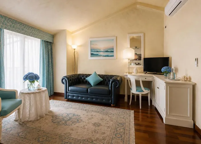 Hotel Posta Cecina 