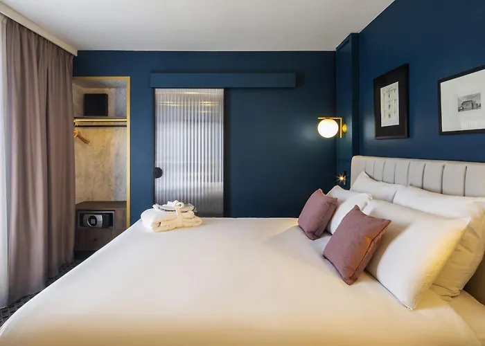 Mercure Versailles Chateau