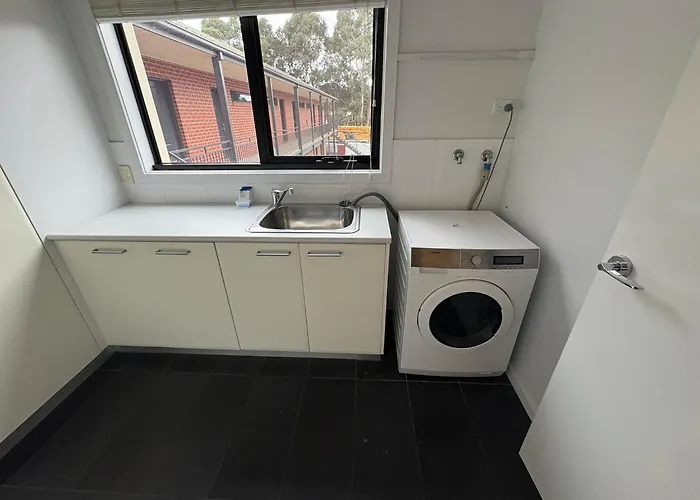 Ballarat Suites