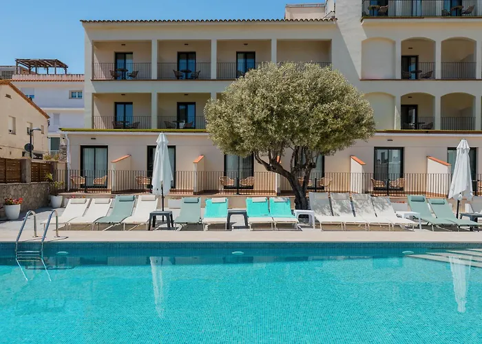 Hotel Coral Boutique By Gaiarooms