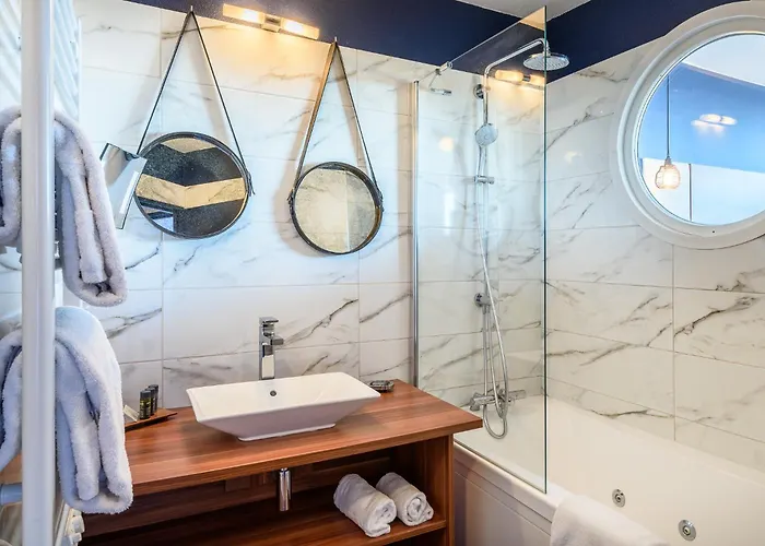 Baya Hotel