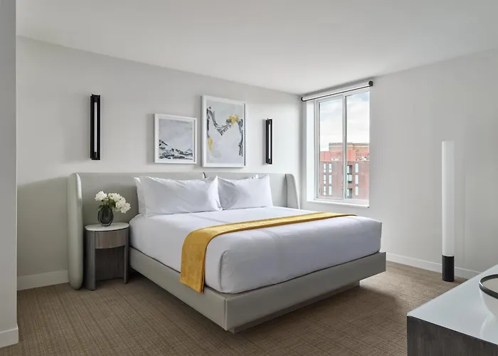 Hotel Aka Washington Circle
