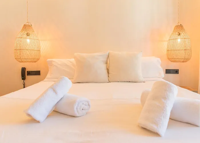 S'Estancia Suites