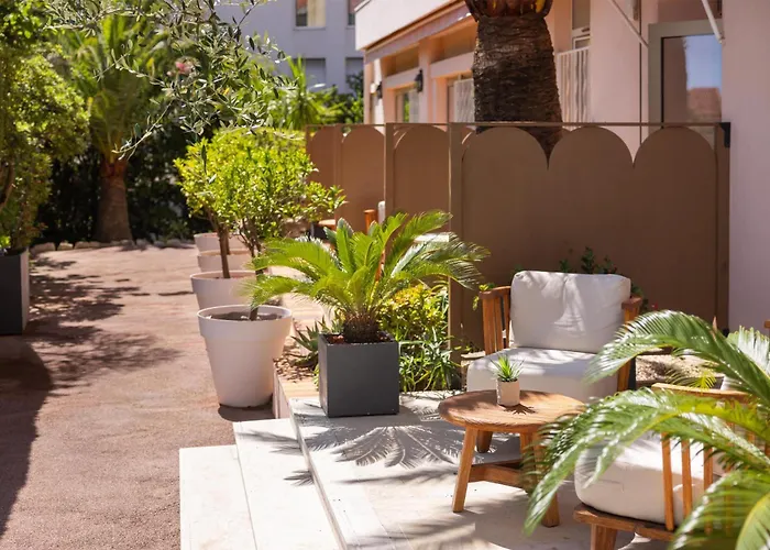 The Originals Boutique, Hôtel des Orangers, Cannes (Inter-Hotel)