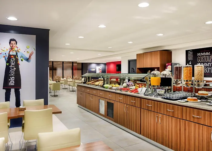 Ibis Curitiba Shopping