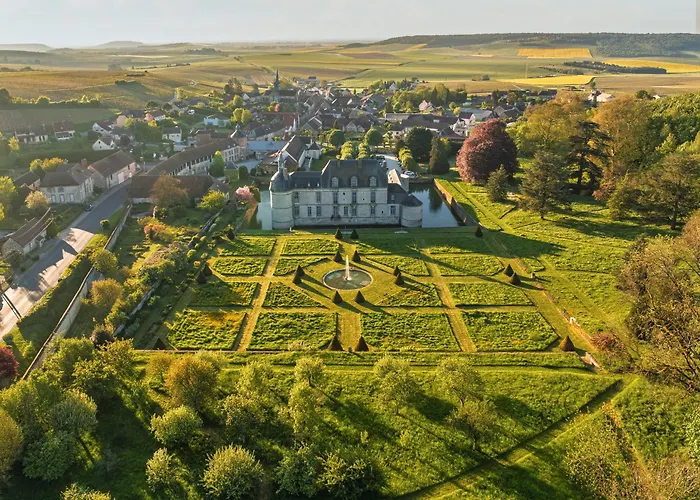 Le Chateau D'Etoges - Champagne
