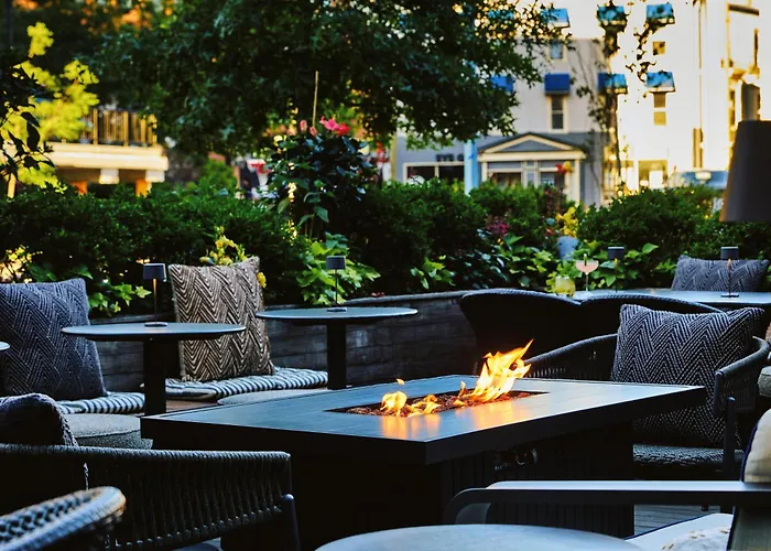 The Charles Hotel In Harvard Square