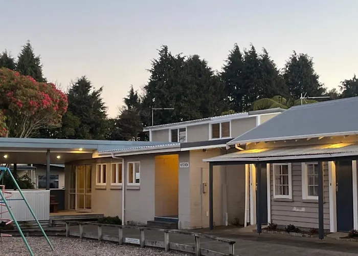 Stratford Motel & Holiday Park