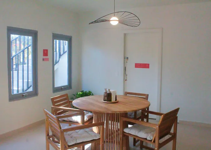 Aura House Isla Verde