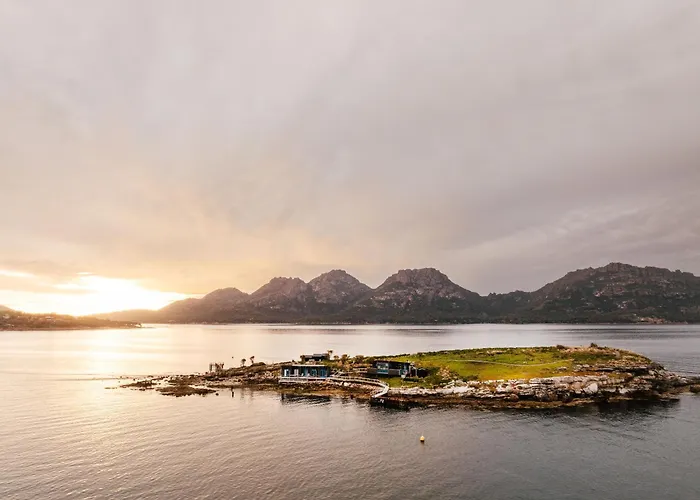 Picnic Island