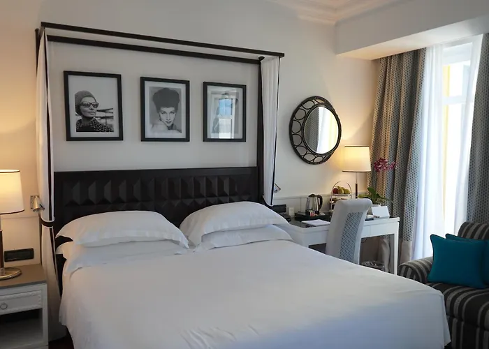 Boutique Esplanade