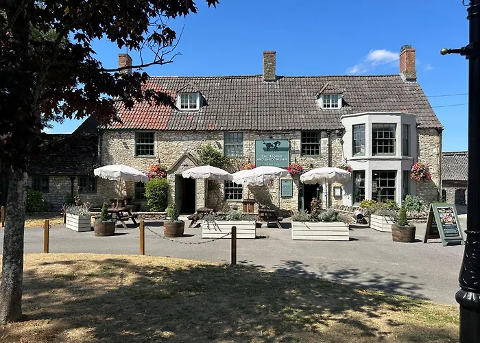 The Horse And Groom Inn
