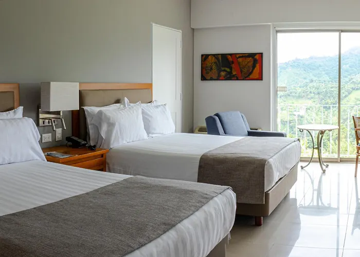 Hotel Estelar Altamira