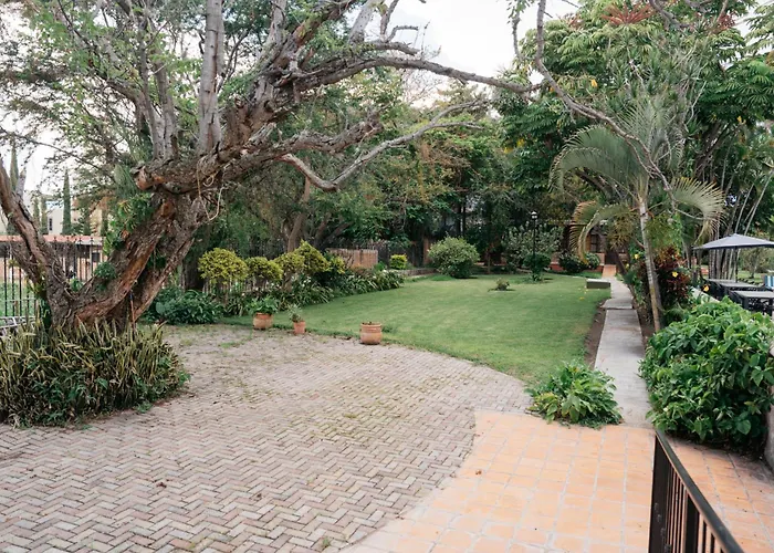 Hotel La Joya Del Lago