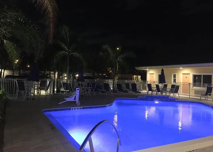 Curtis Inn & Suites