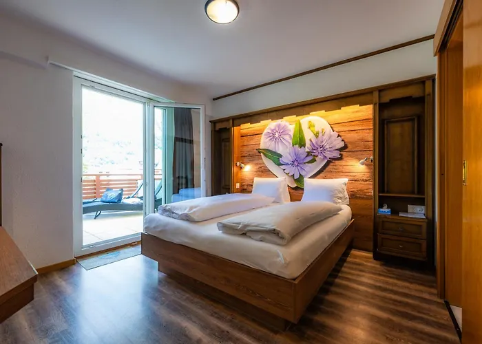 Dala Hotel & Apartments