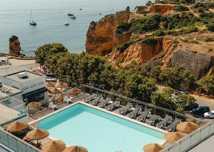 Carvi Beach Hotel
