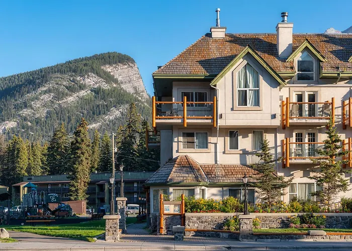 The Rundlestone Lodge