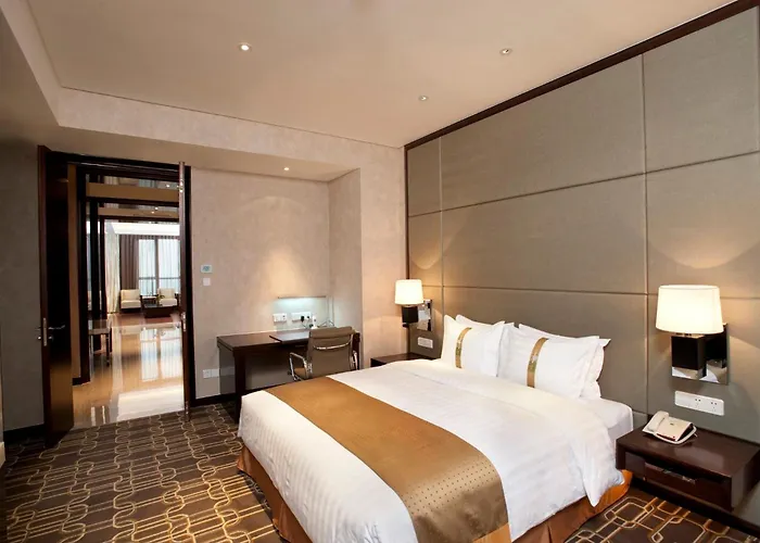 Crowne Plaza Jinxiu, An Ihg