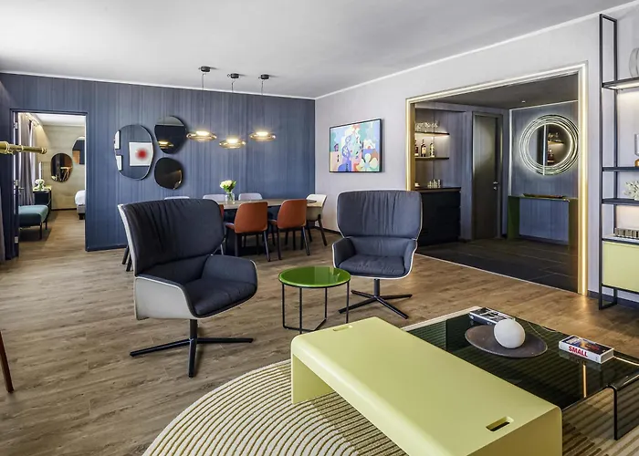 Pullman Santiago El Bosque