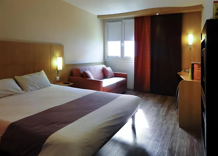 Ibis Roanne Le Coteau Hotel Restaurant