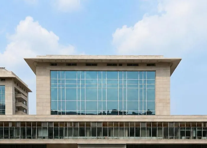 Zone Connect By The Park Saket New Delhi