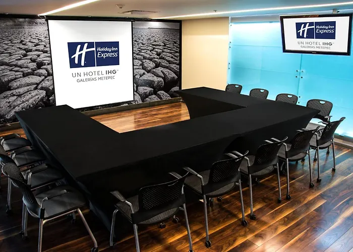 Holiday Inn Express Toluca Galerias Metepec By Ihg