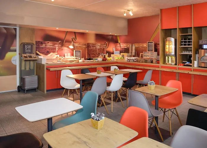 Ibis Gerland Merieux