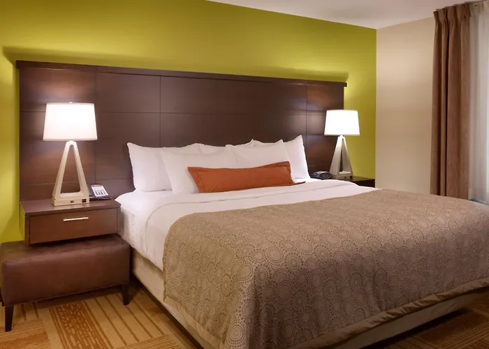 Staybridge Suites By Ihg