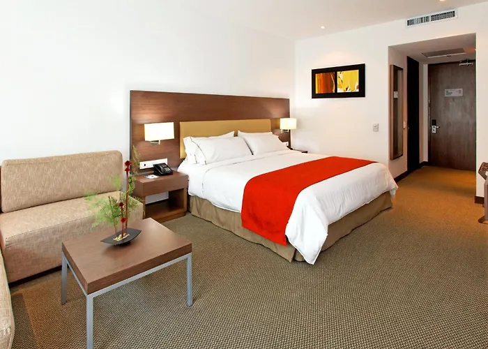 Inn Express Bogotá - Parque La 93